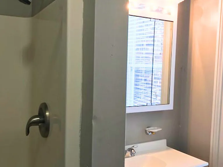 1208 Main St #3 — Photo 9