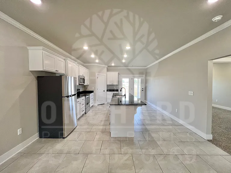 528 Bradford Dr #A — Photo 6