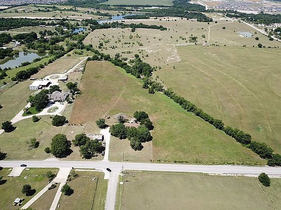 2nd image of 1755 County Road 138