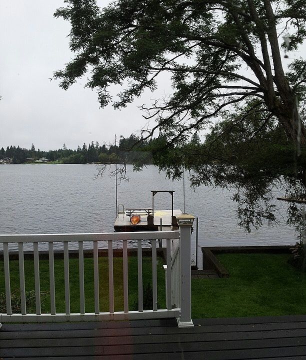 1st image of 1752 E Island Lake Dr
