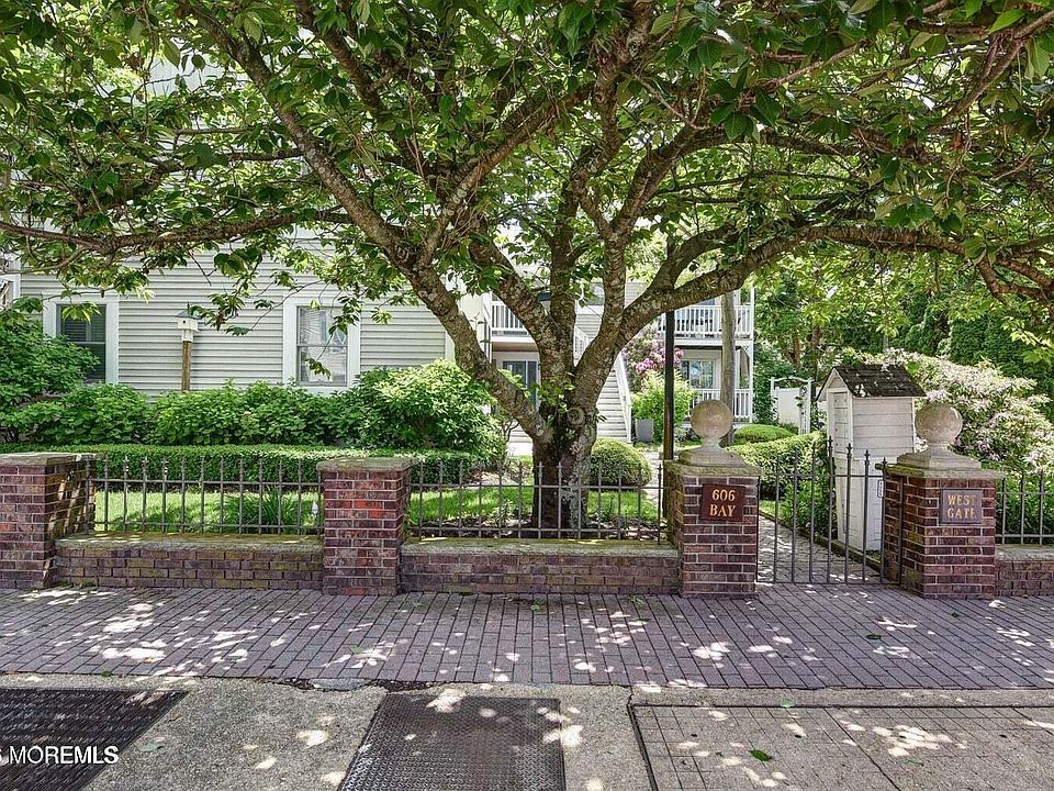 1st image of 606 Bay Ave APT 6