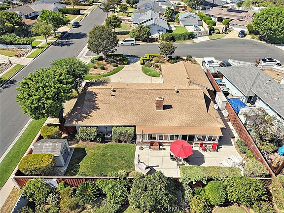 4th image of 14222 Shasta Way