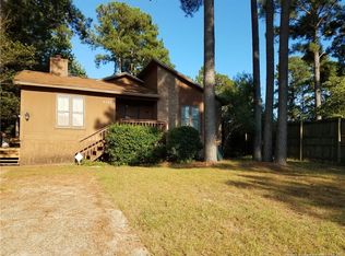 5588 Nix Rd, Fayetteville, NC 28314