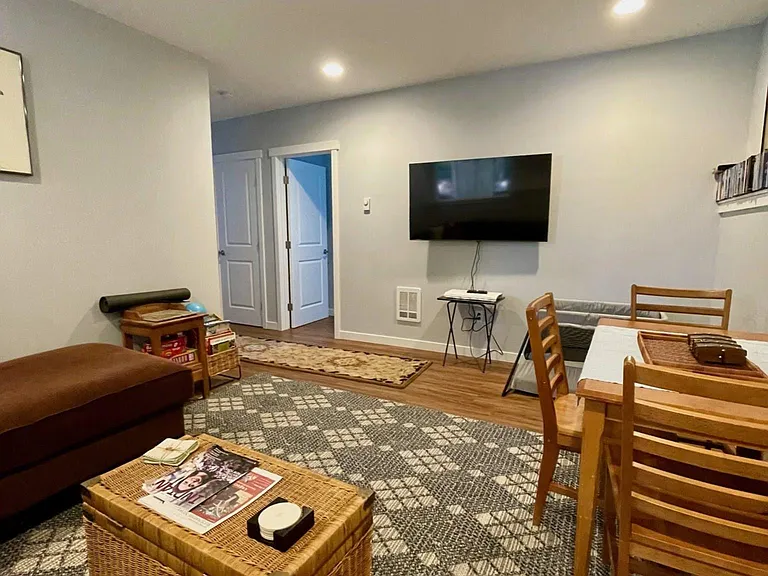 6528 NE Cedar St — Photo 17