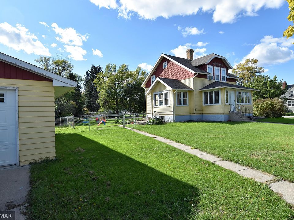 525 N McKinley St, Warren, MN 56762 Zillow