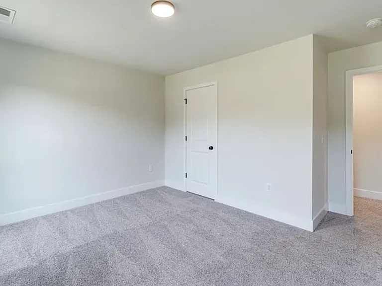 7 Limox Ln — Photo 16