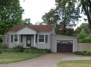 1092 Cooper Foster Park Rd, Lorain, OH 44053