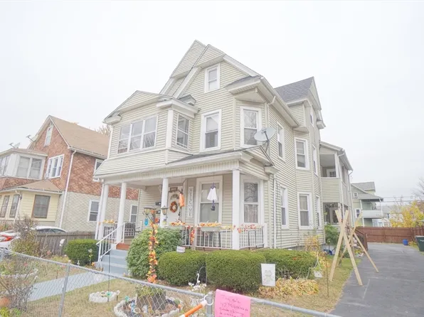 47 Mooreland St, Springfield, MA 01104