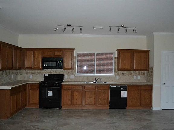 4th image of 1314 Chalk Rock Dr