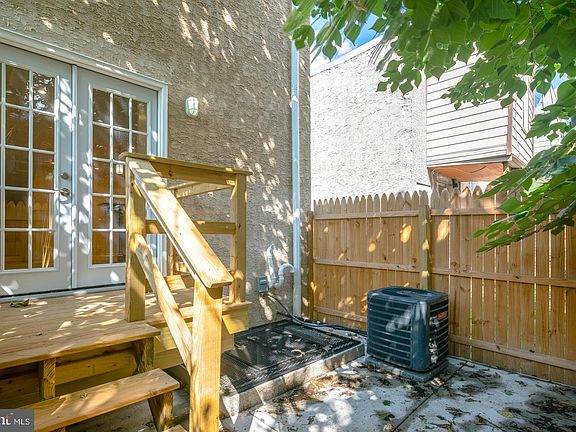 5th image of 2612 Titan St