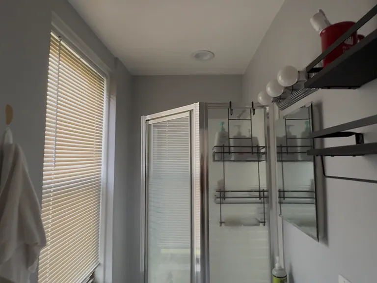 564 Putnam Ave #1R — Photo 6