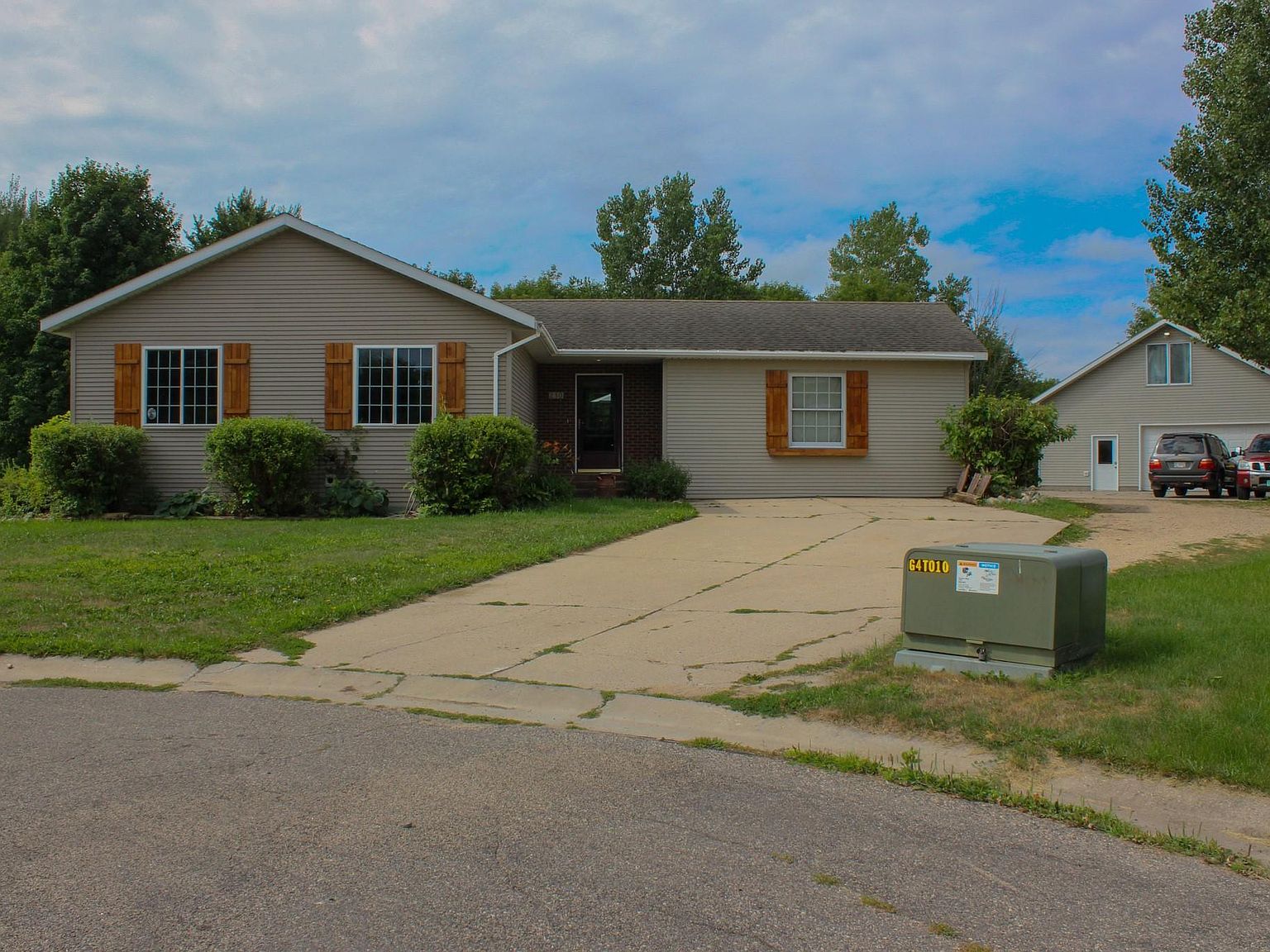 230 Lakeview Dr, Spicer, MN 56288 Zillow