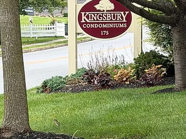 175 W King St Unit 301, Malvern, PA 19355