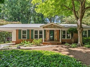 2515 Glen Burnie Dr, Greensboro, NC 27406