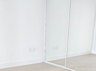 30 Shore Breeze Dr #822, Toronto, ON M8V 0J1