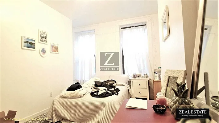 Rented by ZealEstate Group Inc | media 39