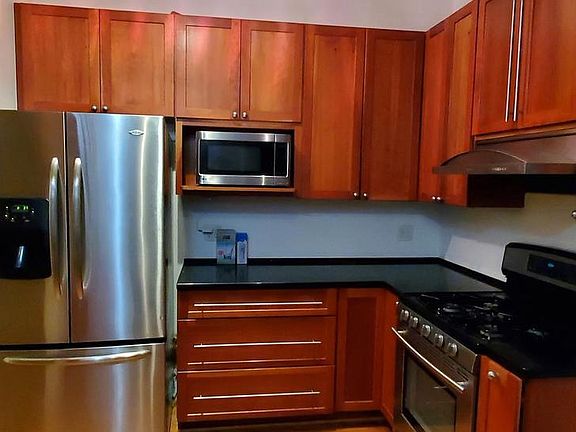 3rd image of 1639 Wrightson Dr