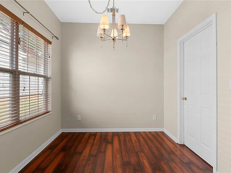 1755 Arborwood Dr — Photo 6
