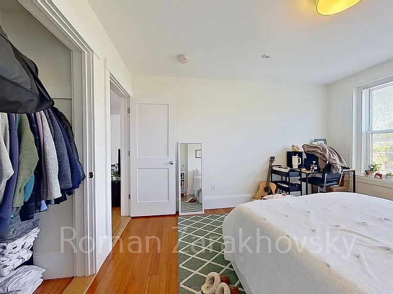83 Harvard St #12 — Photo 14