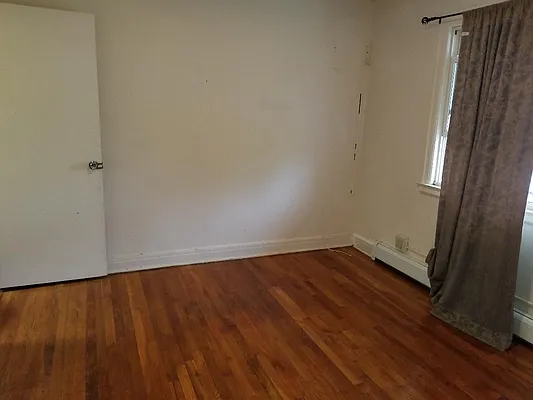 Sold by Bay Sun Realty Inc | media 4