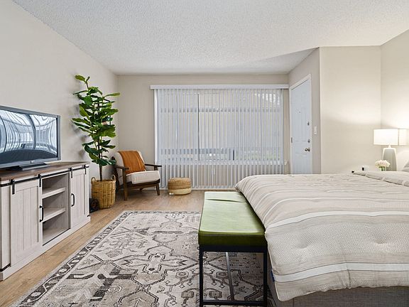 5th image of 9811 Copper Creek Dr #4888108