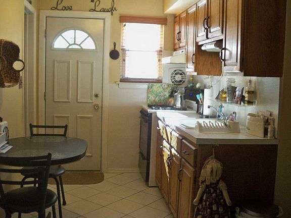 3rd image of 16348 88th St