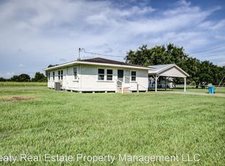 1018 Semere Rd, Breaux Bridge, LA 70517