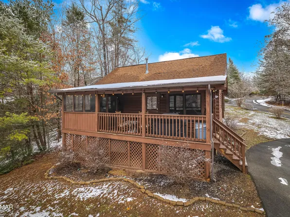 697 Eagles Boulevard Way, Pigeon Forge, TN 37863