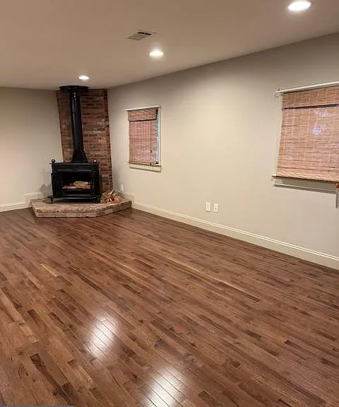 1920 Hillside Dr — Photo 7