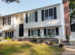 6141 Windward Dr, Burke, VA 22015