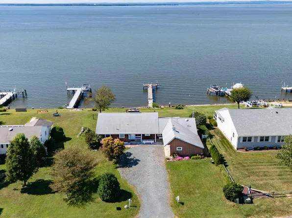 161 Edgewater Dr, Earleville, MD 21919