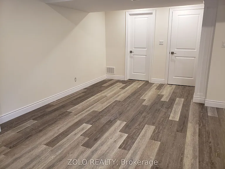 58 Gibson Cir #LOWER — Photo 8