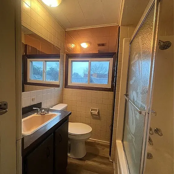 407 Park Ave #3 — Photo 4