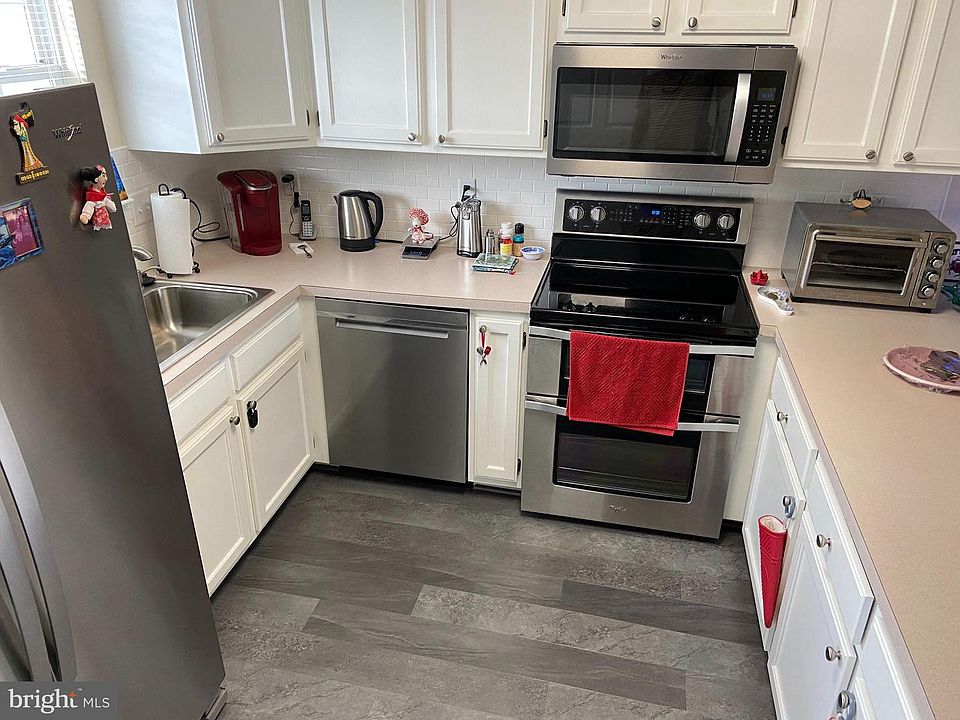 1st image of 33675 Briar Ct S Unit 6