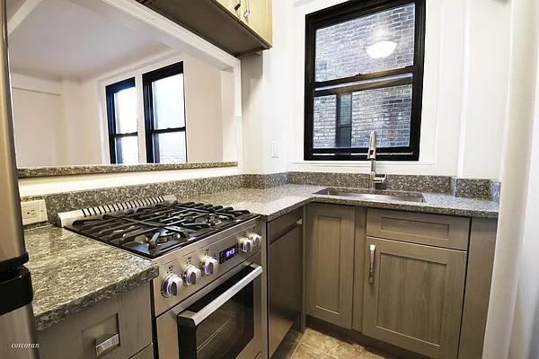 Rented by Corcoran | media 5