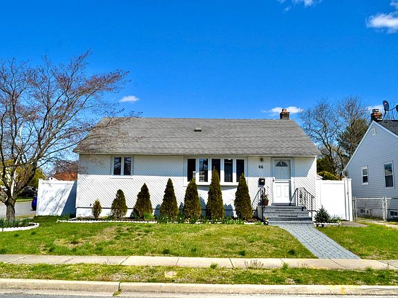 2nd image of 66 Gardner Ave