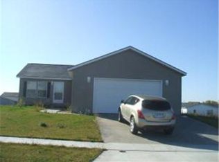 3800 McIntosh Dr, Rochester, MN 55901