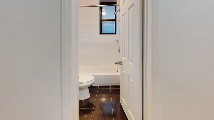 Rented by Bond New York | media 20