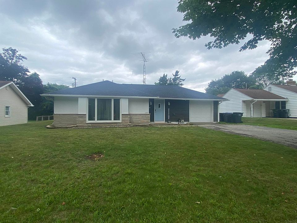 1st image of 2903 Hilltop Dr