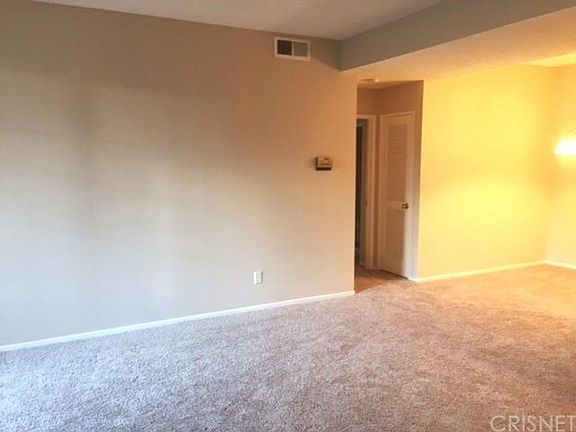 3rd image of 23621 Del Monte Dr Unit 325