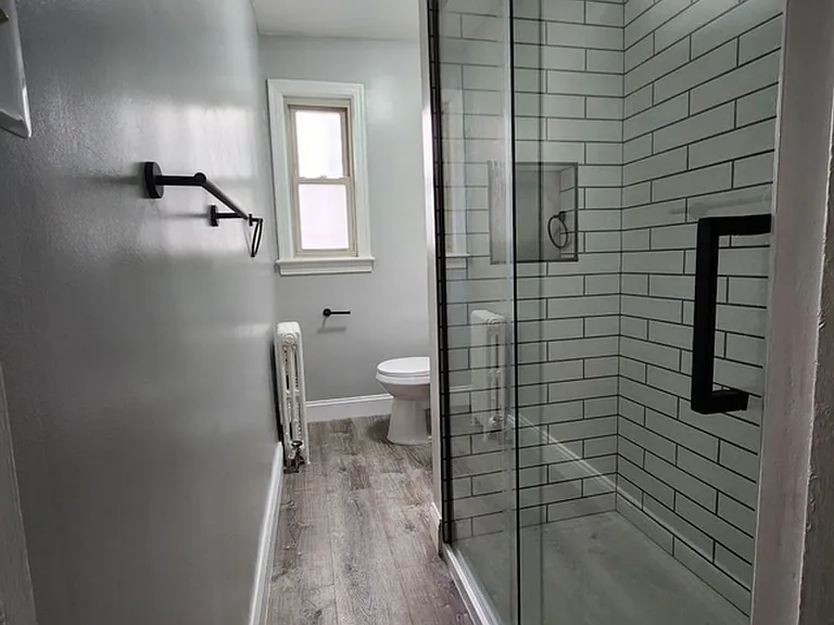 615 Missouri Ave NW — Photo 3