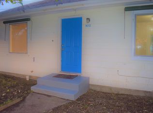 9012 14th Ave SW, Seattle, WA 98106