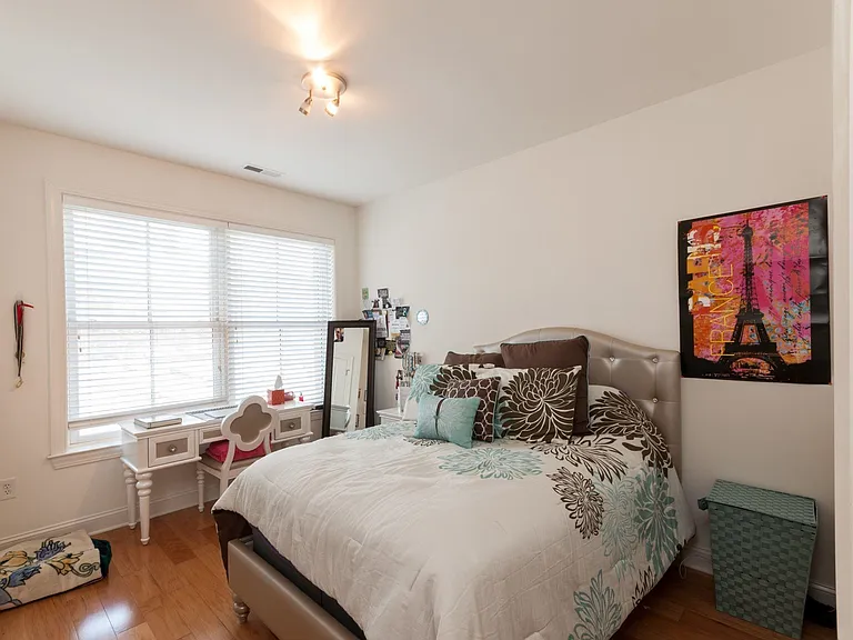20 Avenue At Port Imperial #324 — Photo 14