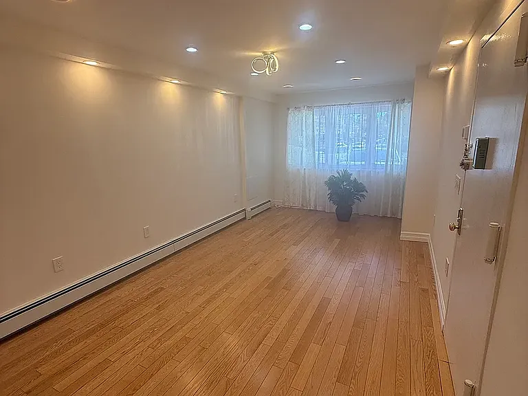 7223 60th Ave #1 — Photo 7