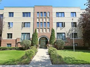 115 N Clifton Ave APT 101, Park Ridge, IL 60068