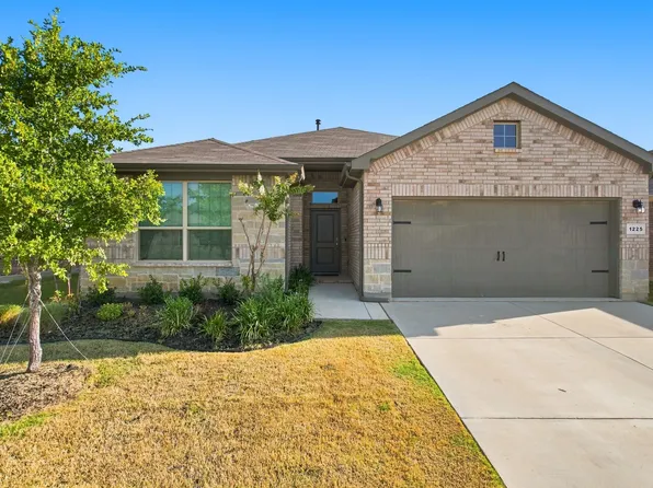 1225 Lisburn Dr, Justin, TX 76247