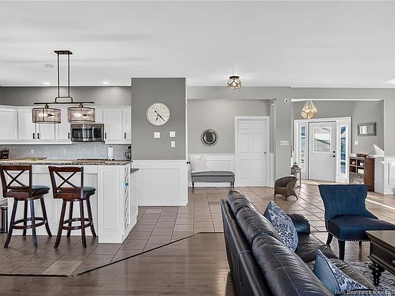 5th image of 150 River Valley Dr