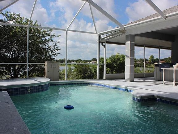 4th image of 11712 Lake Clair Cir