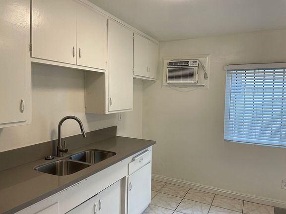 5th image of 231 S McPherrin Ave APT D