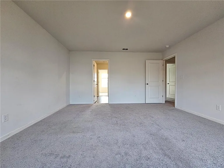 504 Pemberton St — Photo 20